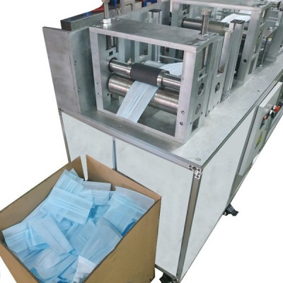 Fully Automatic3 Ply Nonwoven Face Mask Making Machine